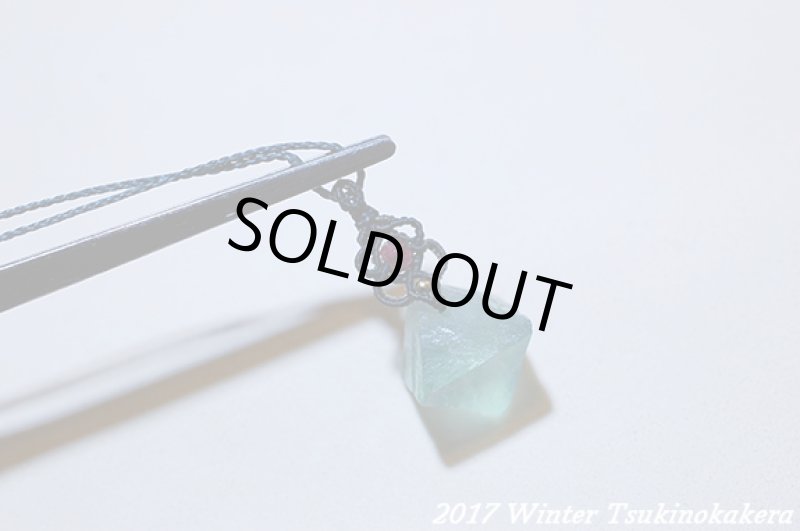 画像5: ★2017年WINTER★小粒のかけら:フローライトのデザイン小粒マイクロマクラメネックレス2 (5)