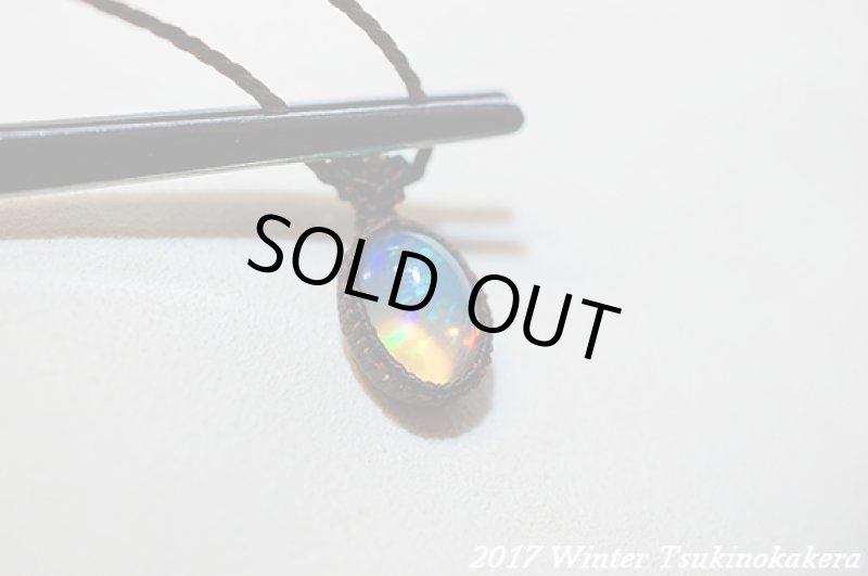 画像8: ☆2/19UP☆エチオピアンオパール。奇跡のレインボーシラー。透明度抜群:虹色キラキラ:トップクオリティが小粒に登場 (8)