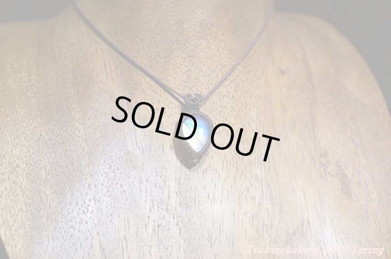 画像4: ☆4/13☆ロイヤルレインボームーンストーンのハイクオリティストーン×小粒デザイン:小粒のジュエリー (4)