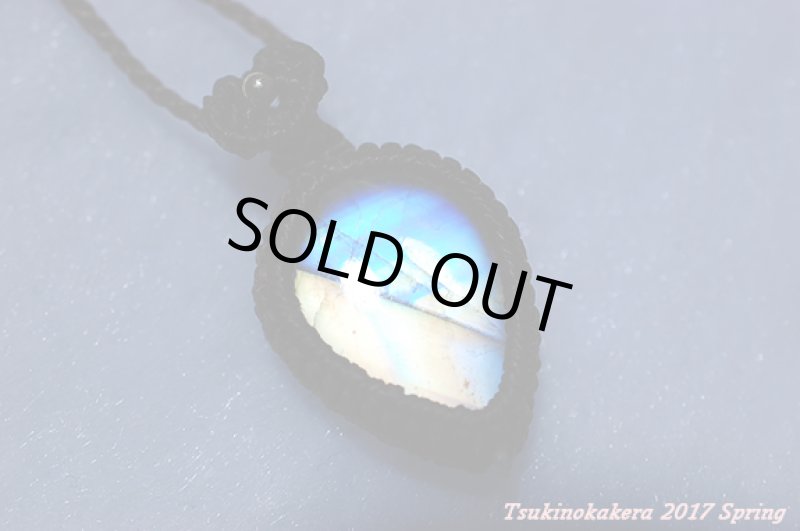 画像12: ☆4/13☆ロイヤルレインボームーンストーンのハイクオリティストーン×小粒デザイン:小粒のジュエリー (12)