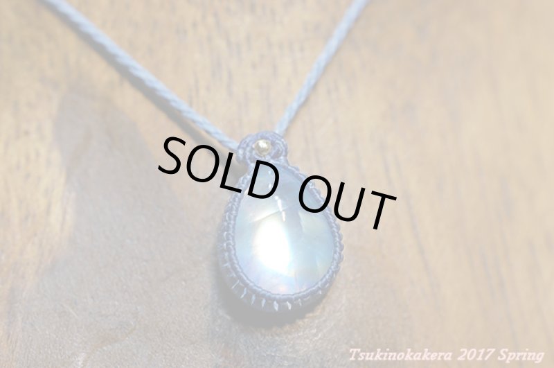 画像4: ☆5/8☆ロイヤルレインボームーンストーンのハイクオリティストーン×小粒デザイン：小粒のジュエリー2 (4)