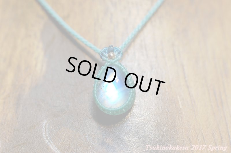 画像5: ☆5/8☆ロイヤルレインボームーンストーンのハイクオリティストーン×小粒デザイン：小粒のジュエリー3 (5)