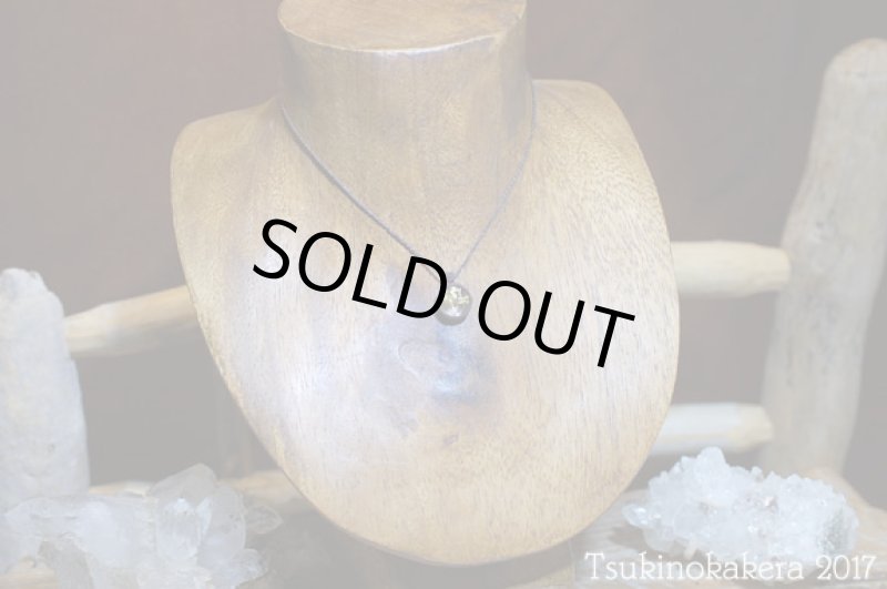 画像3: ☆8/4UP☆ゴールドルチルクォーツ登場。黄金の針金が水晶の中に。奇跡のピース。小粒のかけら×ゴールドルチル:ゴールデンロード2 (3)