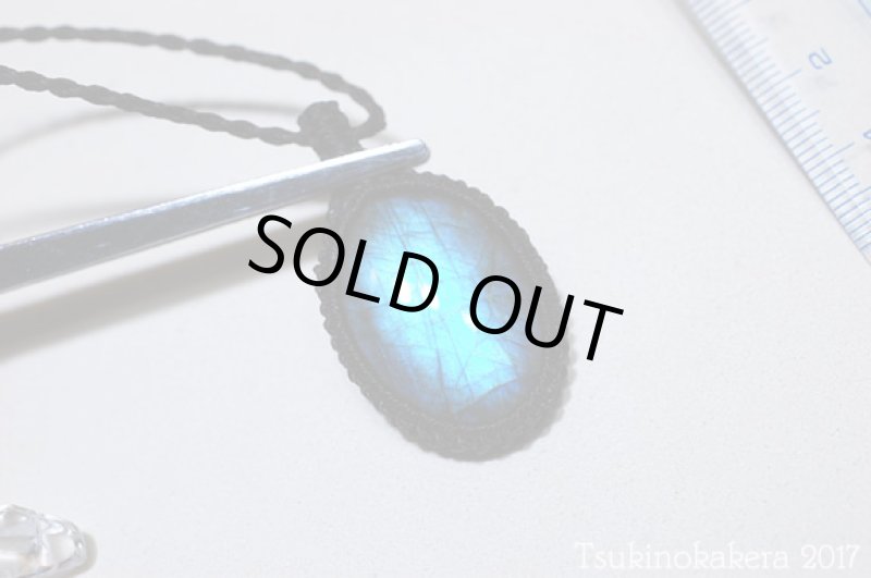 画像7: ☆7/5UP☆ディープブルーが濃いラブラドライト!首元を輝かせそう:月のかけらクオリティ (7)