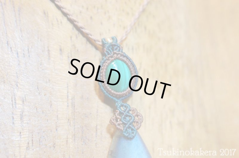 画像5: ☆10/27UP☆一点物、ラブラドライト×小粒のかけらデザイン:マラカイト入り:マダガスカル産の美しいシラーの光:霜月の奇跡 (5)