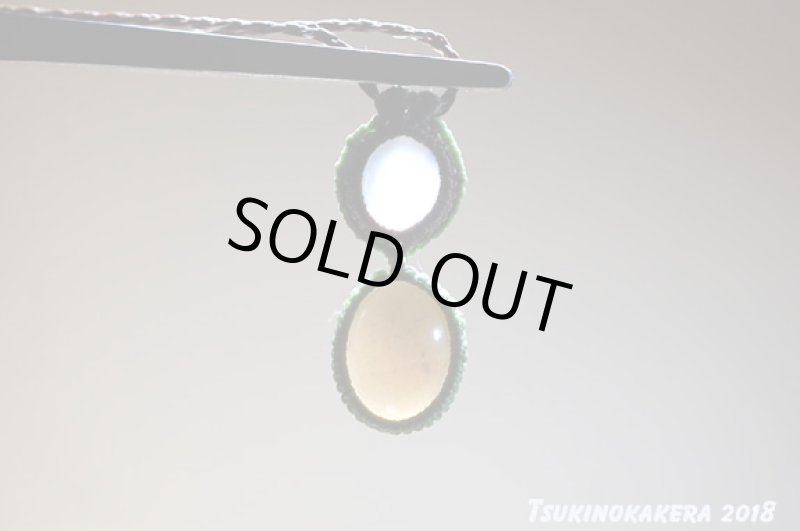 画像8: ☆04/23UP☆ムーンストーン×ムーンストーン小粒デザイン:14金GF入り:皐月の一点物アクセサリー:ダブルムーン (8)