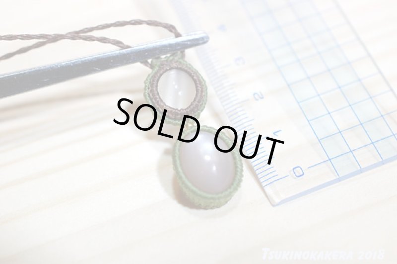 画像9: ☆04/23UP☆ムーンストーン×ムーンストーン小粒デザイン:14金GF入り:皐月の一点物アクセサリー:ダブルムーン (9)