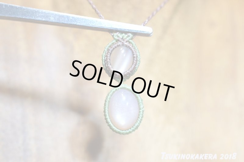 画像5: ☆04/23UP☆ムーンストーン×ムーンストーン小粒デザイン:14金GF入り:皐月の一点物アクセサリー:ダブルムーン (5)