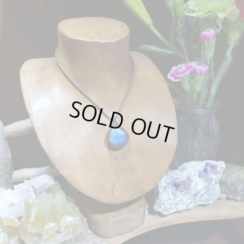 画像2: ☆05/14UP☆宝石カットラブラドライト！石のキラキラ&カットのキラキララブラドライト：スライム君 (2)