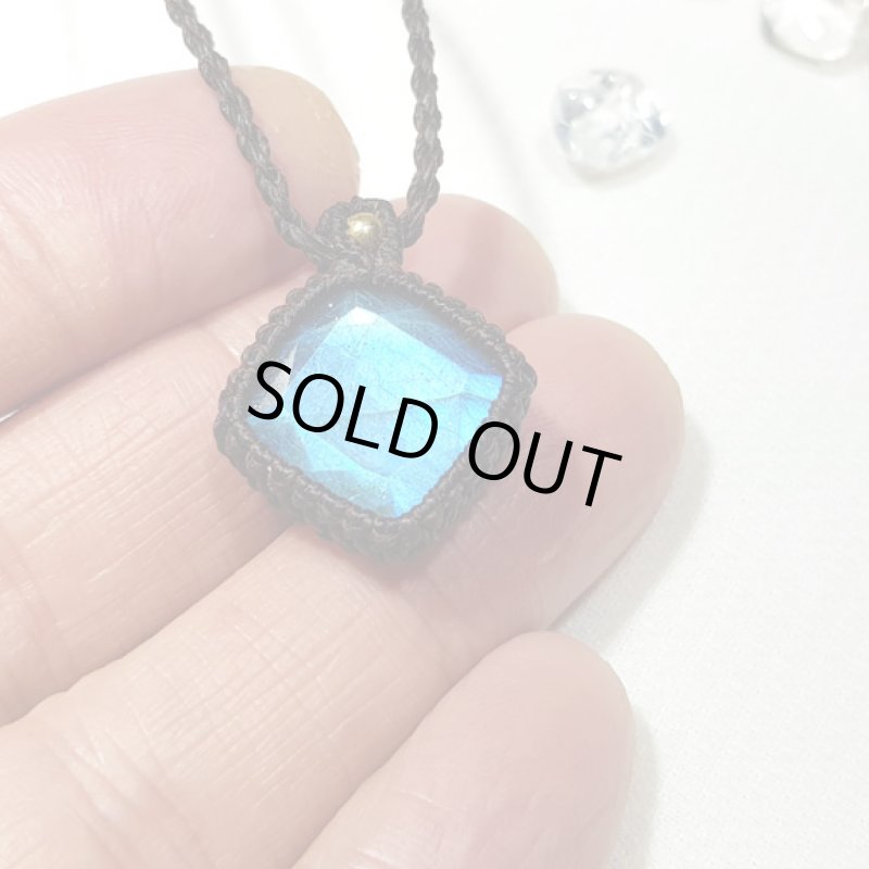 画像8: ☆06/10UP☆11周年ありがとうございます:宝石カットラブラドライト!石のキラキラ&カットのキラキララブラドライト:ロハスの謎 (8)