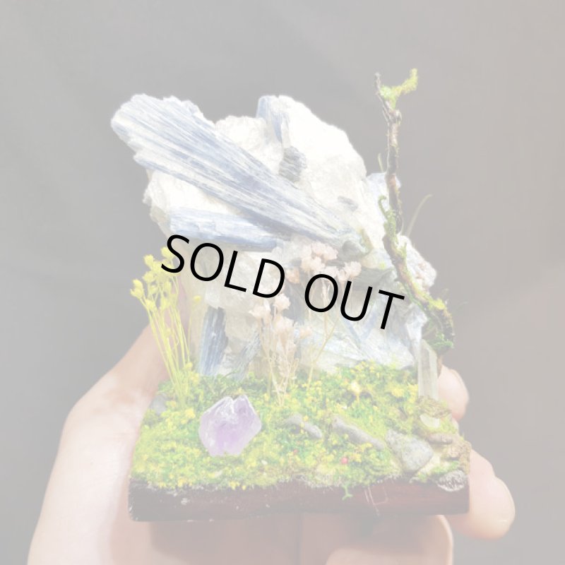 画像7: ☆01/01UP☆謹賀新年：ブラジル産カイヤナイト原石メルヘン作品：メルヘンワールド2 (7)