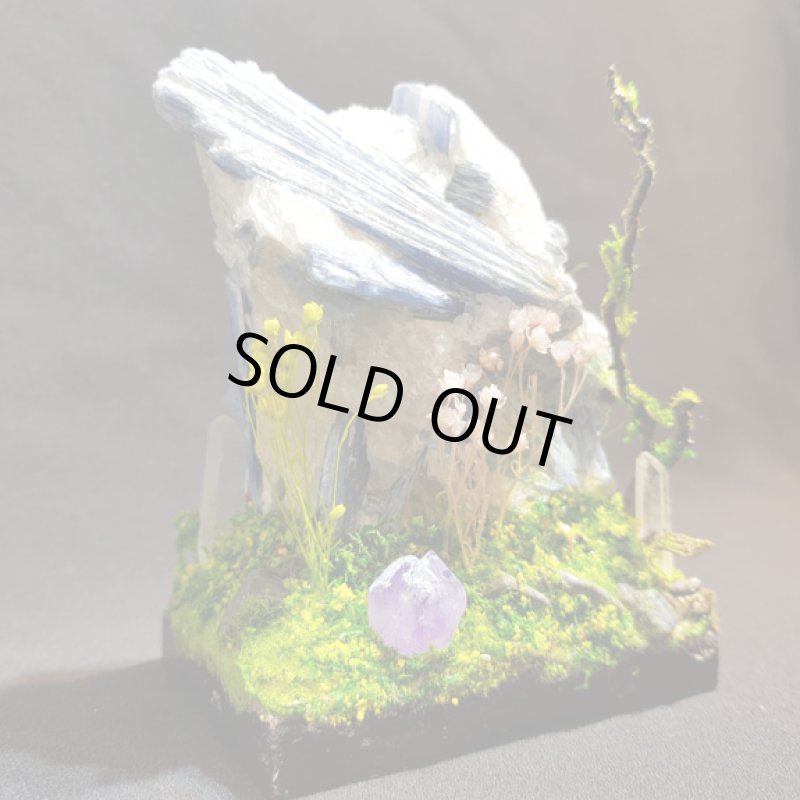 画像3: ☆01/01UP☆謹賀新年：ブラジル産カイヤナイト原石メルヘン作品：メルヘンワールド2 (3)