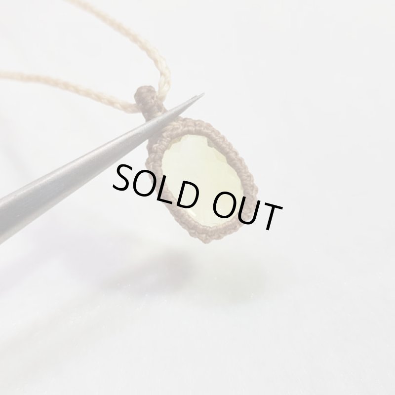 画像5: ☆05/04UP☆レモン水晶:なんともおいしそうな宝石:レモン水晶ブラジル水晶:きれいなカット:レモンちゃん1 (5)