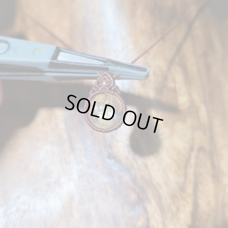 画像3: ☆09/21UP☆満月記念☆ゴールドルチルクォーツ登場。黄金の針金が水晶の中に。奇跡のピース。小粒のかけら×ゴールドルチル：ゴールデンスカイ1 (3)