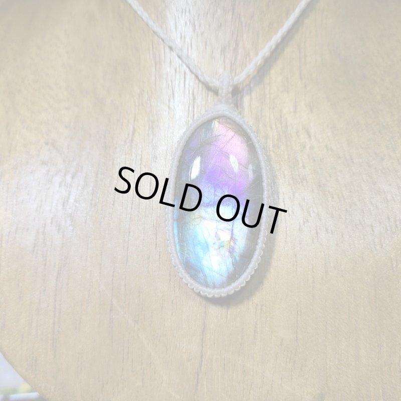 画像5: ☆04/15UP☆ハイクオリティレインボーラブラドライト。：希少価値の高いレインボー色：七色の物語 (5)