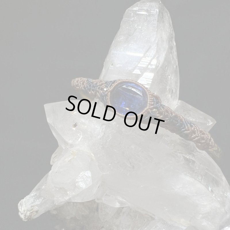 画像3: ☆05/15UP☆ヒマラヤのサファイア、カイヤナイト真鍮ブレスバングル。青色に輝く石の表面:夢と星の国4 (3)