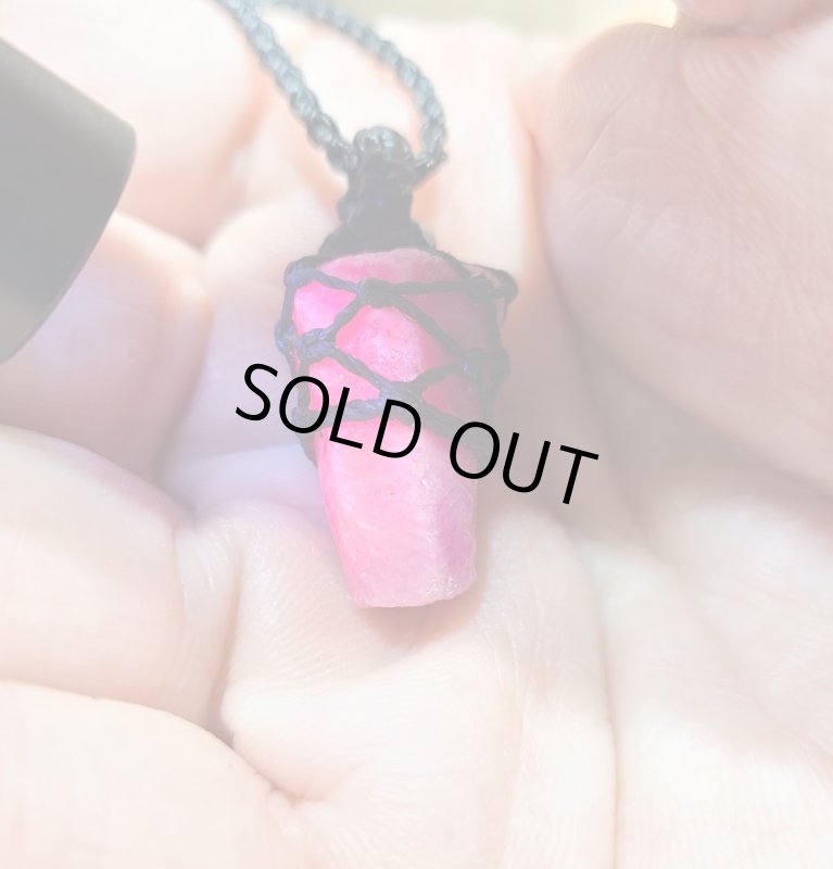 画像6: ★09/09UP★ナチュラルパープルスターサファイヤ/ルビー。大振りぷっくり奇跡の原石。蛍光鉱物月のかけら×× MAMPUKU  STONE コラボ:火星のかけら3 (6)