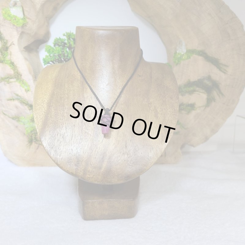 画像2: ★09/09UP★ナチュラルパープルスターサファイヤ/ルビー。大振りぷっくり奇跡の原石。蛍光鉱物月のかけら×× MAMPUKU  STONE コラボ:火星のかけら3 (2)