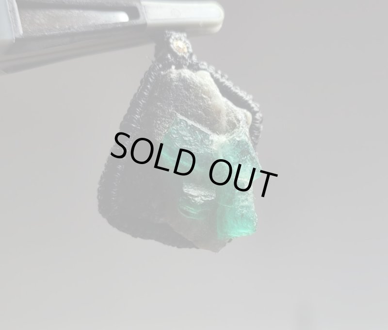 画像2: ☆07/27再UP☆:エメラルド原石:ハイクオリティ:オーバーシーン  (2)