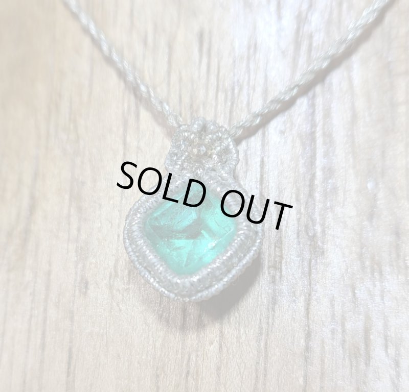 画像3: ☆07/01UP☆:エメラルドファセット:ハイクオリティ:先生作品:マイクロマクラメ:エメラルドの心 (3)