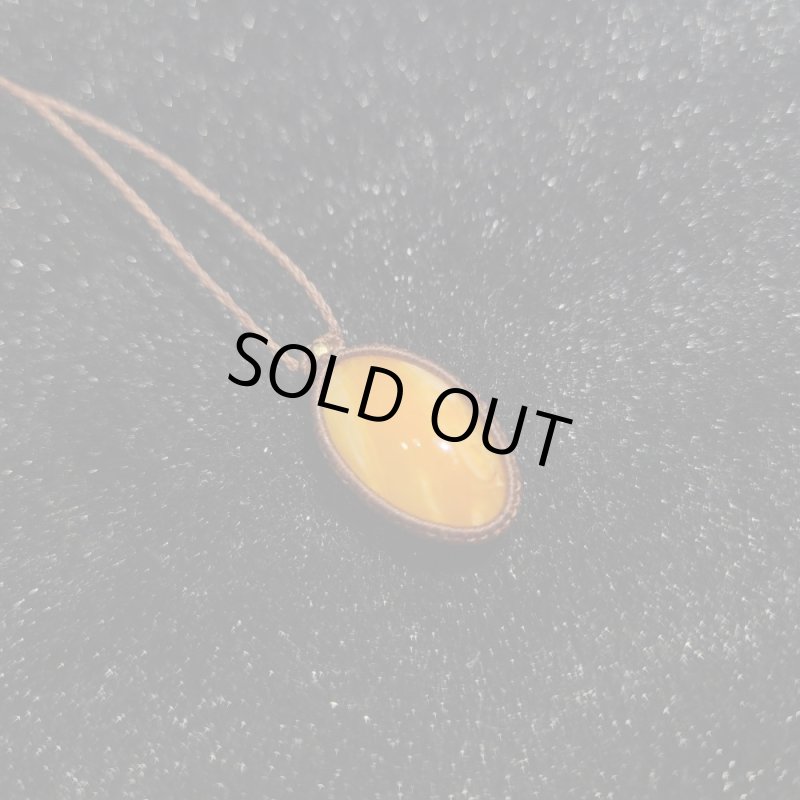 画像4: ★05/08再UP★北海道然別蛍光オパール☆アイヌの唄：超希少石：国内カボション研磨：先生作品：アイヌの紋章2 (4)