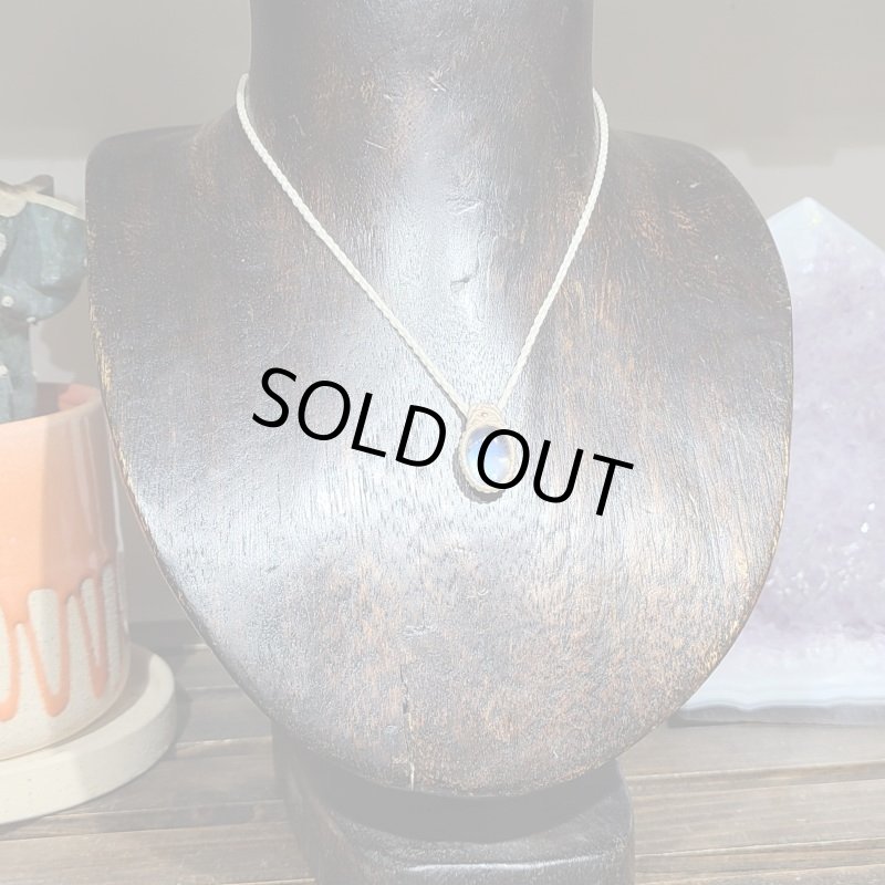 画像4: ☆12/13UP☆月のかけらロイヤルレインボームーンストーン。虹色がロイヤルな輝き：月の神殿8 (4)