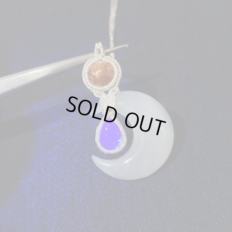 画像3: ☆12/14UP☆ 山形県月山産：月山メノウ×ロイヤルサンストーン×ダイアナマリアフローライト：月の神様：先生作品：ムーンコンセプト2 (3)