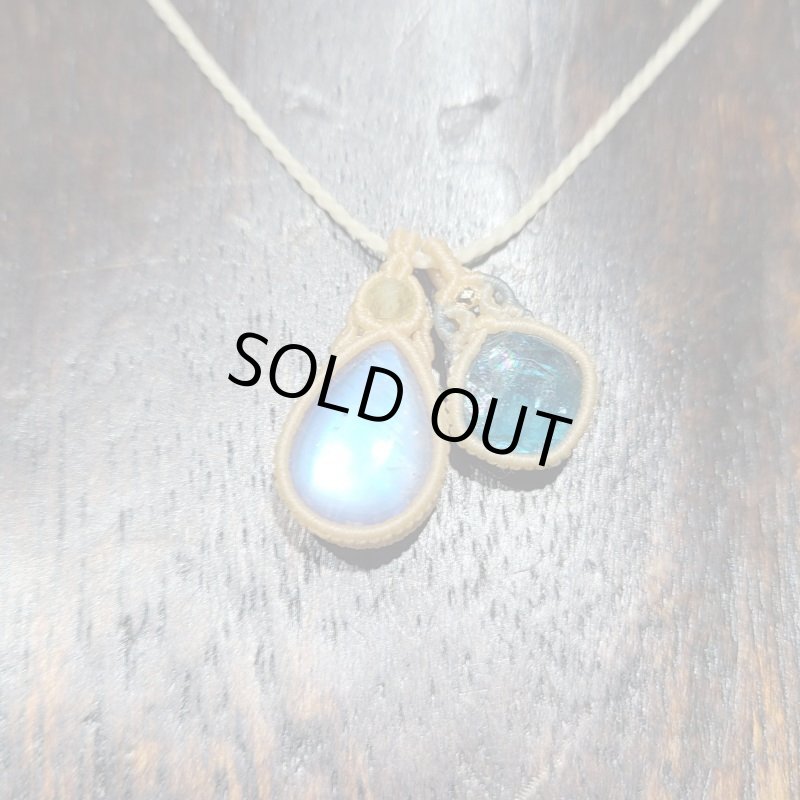 画像4: ☆12/14UP☆ 2個着け：ロイヤルレインボームーンストーン×アパタイト：先生作品：美しいコラボ：カケラーの夕べ2 (4)