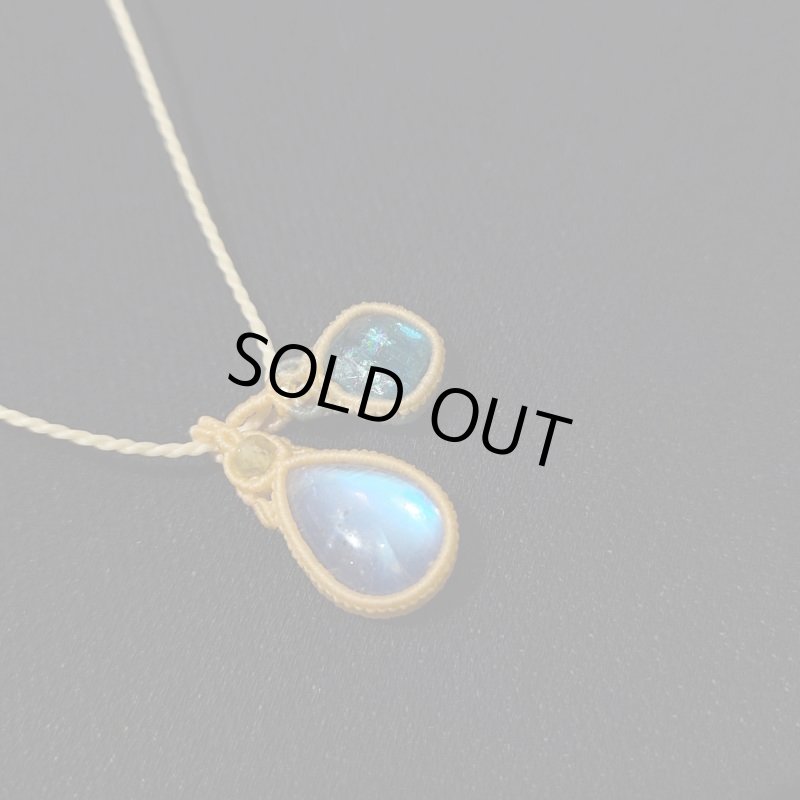 画像3: ☆12/14UP☆ 2個着け：ロイヤルレインボームーンストーン×アパタイト：先生作品：美しいコラボ：カケラーの夕べ2 (3)