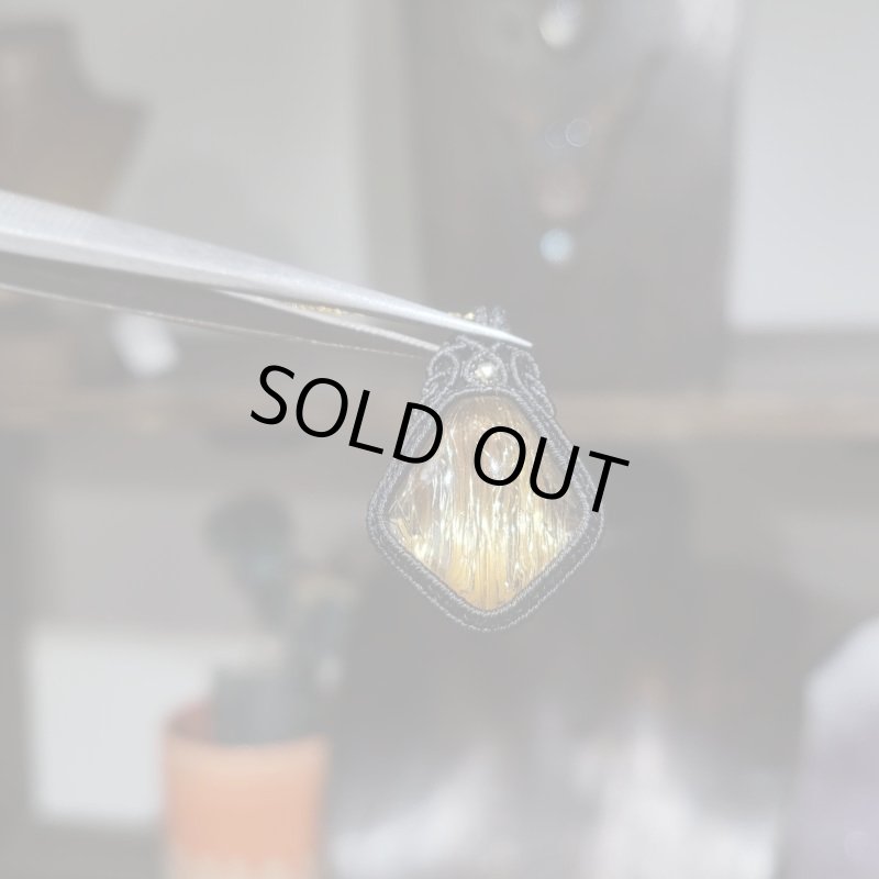 画像4: ☆12/14UP☆:ゴールドルチルクォーツ:ハイクオリティ:先生作品:金の天然の柱が石の中に:金の上昇4 (4)