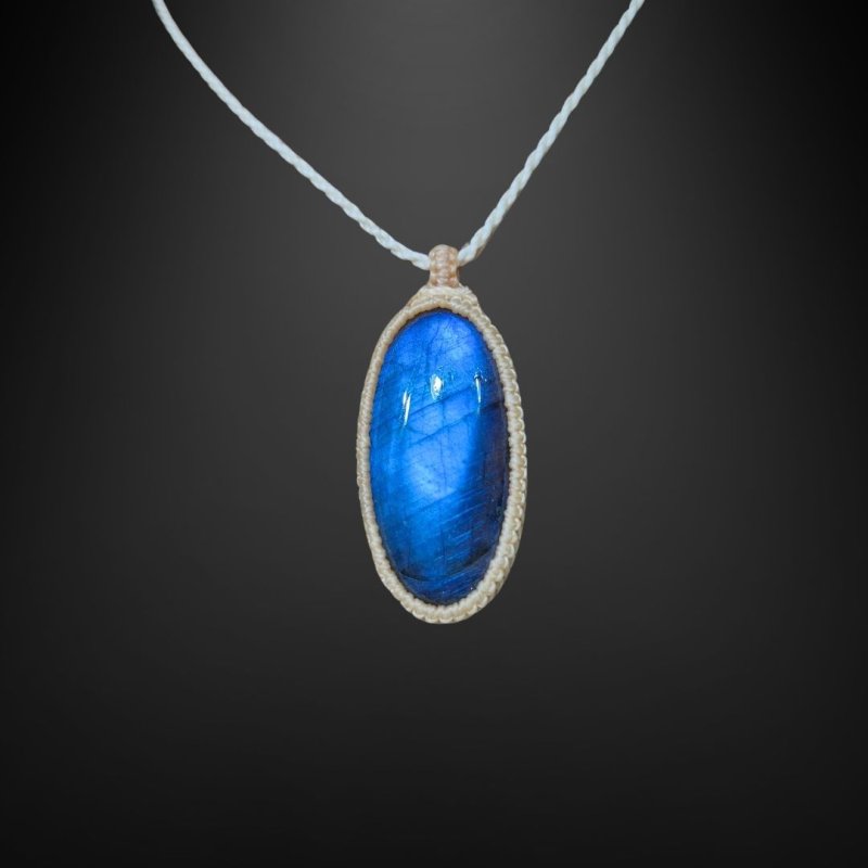 画像2: ☆07/18UP☆ディープブルーラブラドライト:青い光を発する美しいハイクオリティ天然ラブラドライト:ブルートランスフォーメーション3 (2)