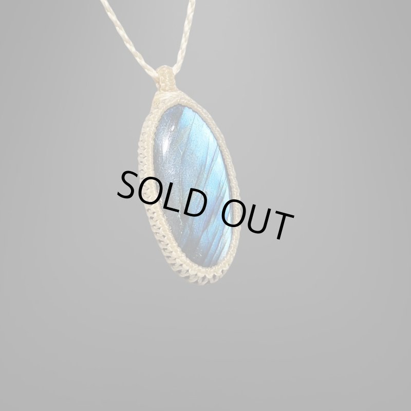 画像2: ☆09/16UP☆ディープブルーラブラドライト：青い光を発する美しいハイクオリティ天然ラブラドライト：インフィニティノヴァ (2)