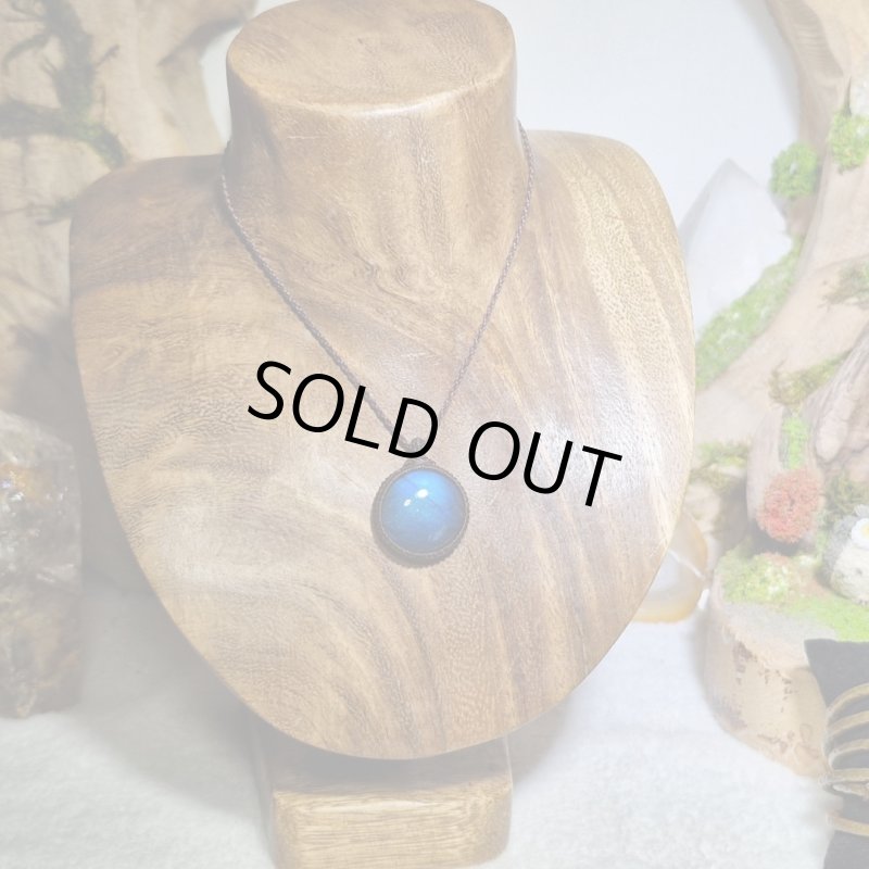 画像4: ☆09/16UP☆ディープブルーラブラドライト：青い光を発する美しいハイクオリティ天然ラブラドライト：ギャラクシーフロー (4)