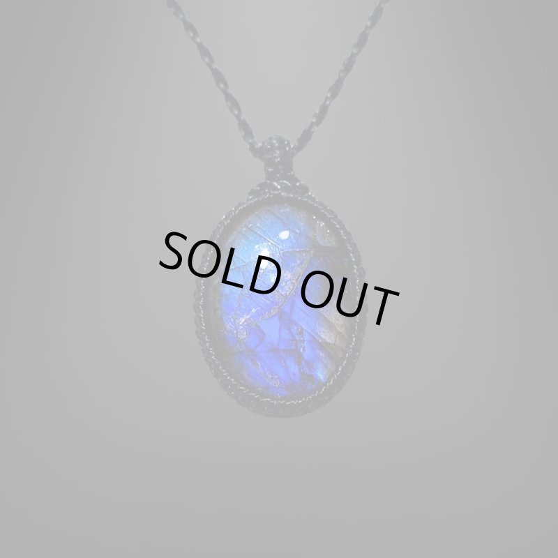 画像2: ☆09/16UP☆ディープブルーラブラドライト:青い光を発する美しいハイクオリティ天然ラブラドライト:コスモスハーモニー (2)