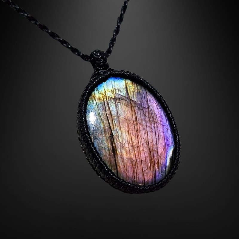 画像2: ☆09/16UP☆レインボーラブラドライト:青い光を発する美しいハイクオリティ天然ラブラドライト:オメガスパイラル (2)