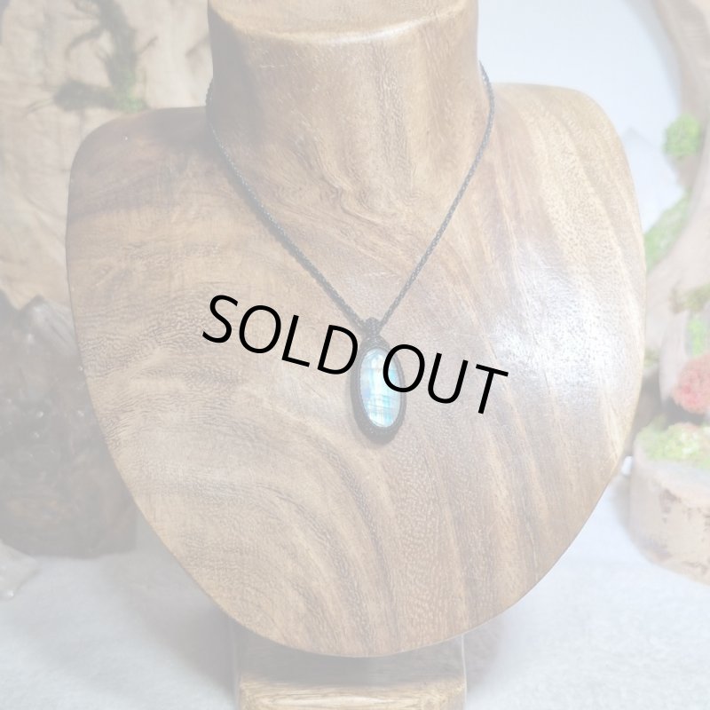 画像4: ☆09/16UP☆月のかけらロイヤルレインボームーンストーン。虹色がロイヤルな輝き：アセンションフラワー (4)