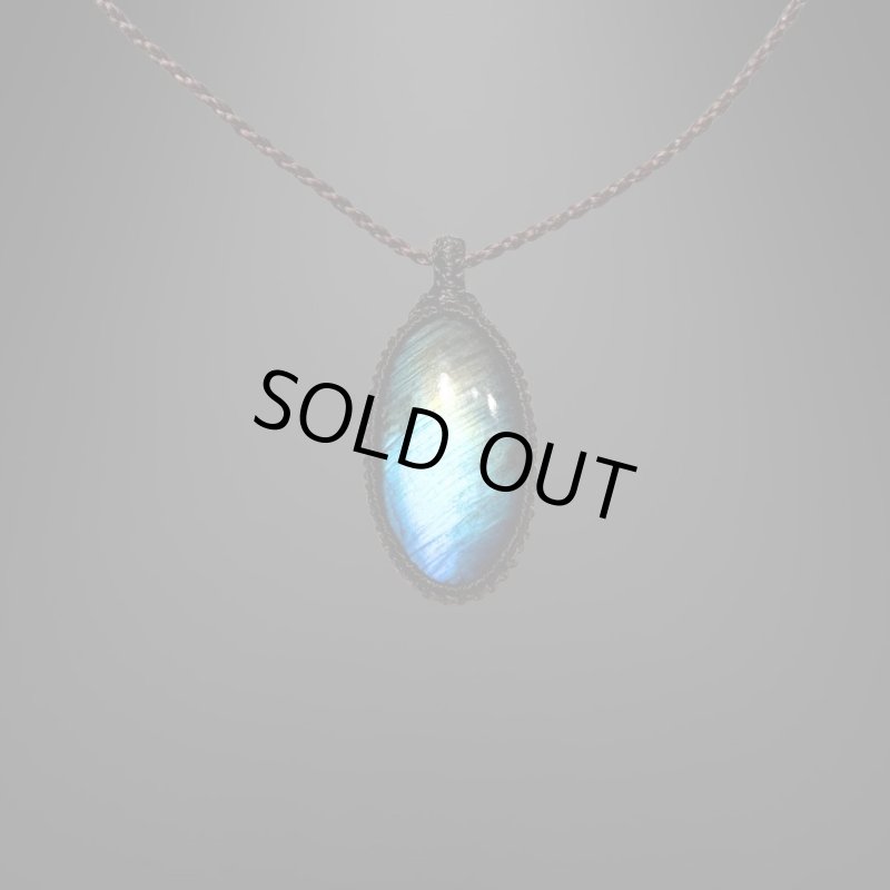 画像1: ☆12/13UP☆ディープブルーラブラドライト：青い光を発する美しいハイクオリティ天然ラブラドライト：ディバインエッセンス (1)