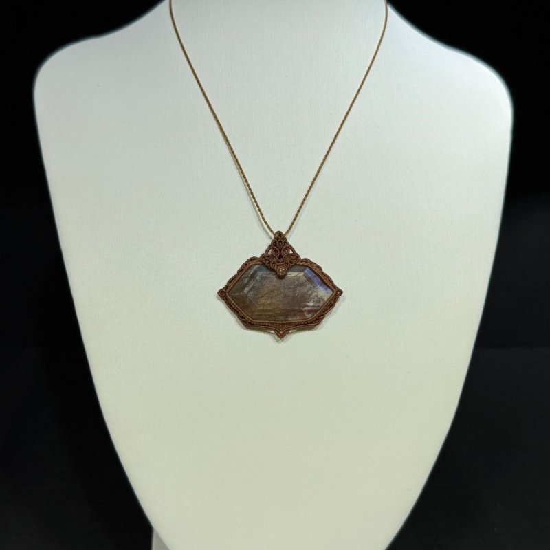 画像4: ☆12/13UP☆ベロモライト:ロシア産ムーンストーン:ロイヤルなシルバーシラー:先生作品:タイムシーカー (4)