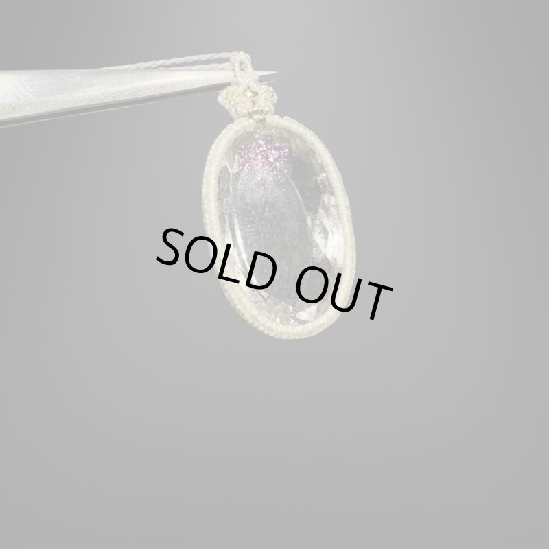 画像2: ☆12/13UP☆大人気近年人気急上昇：ブラジル産：奇跡のピンクシラー：先生作品；正面ギラギラのピンク色：水晶：エターナルフレイム (2)