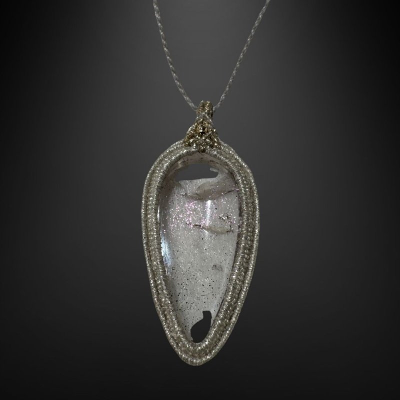 画像3: ☆12/13UP☆大人気近年人気急上昇:ブラジル産:奇跡のピンクシラー:先生作品;正面ギラギラのピンク色:水晶:セイクリッドエンバー (3)