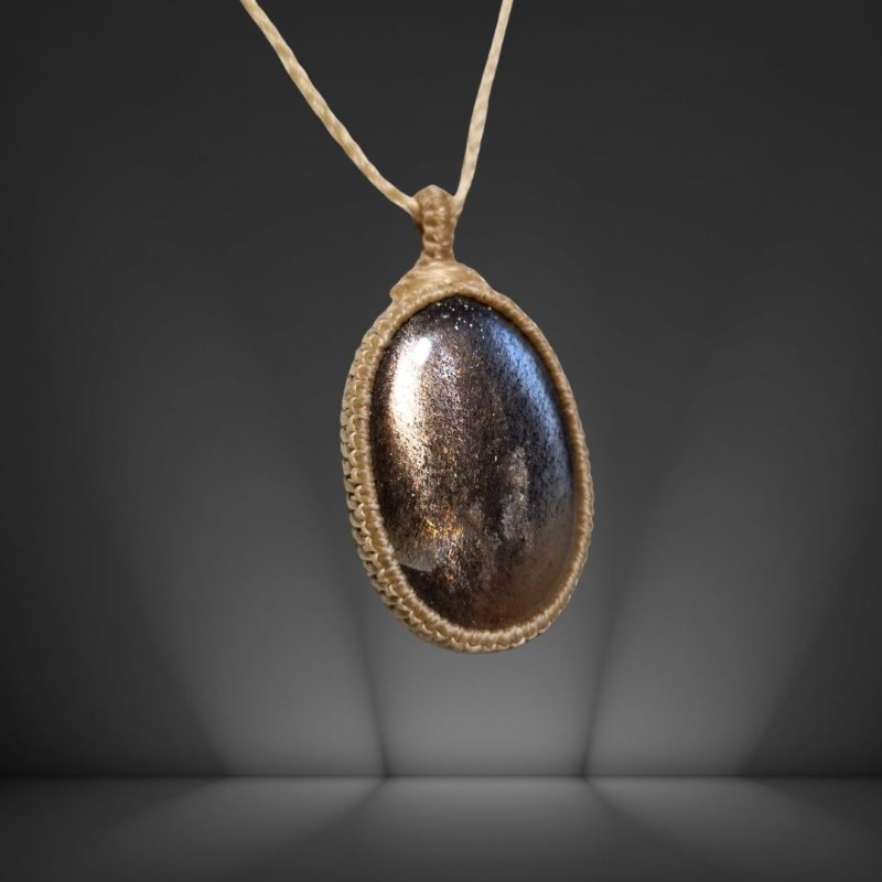 画像2: ☆04/06UP☆ブラックサンストーン:タンザニア産:ここまでギラギラ:ハイクオリティ:太陽の輝きサンストーン:Crystal Rêve(クリスタル・レーヴ / 夢) (2)