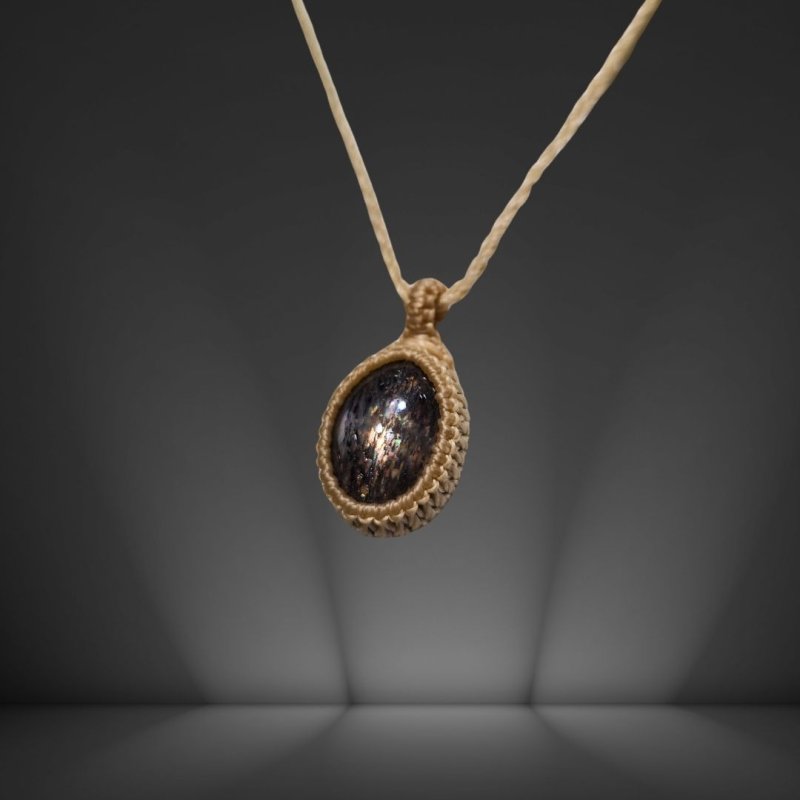 画像3: ☆04/06UP☆ブラックサンストーン:タンザニア産:ここまでギラギラ:ハイクオリティ:太陽の輝きサンストーン:空想標本室 (3)