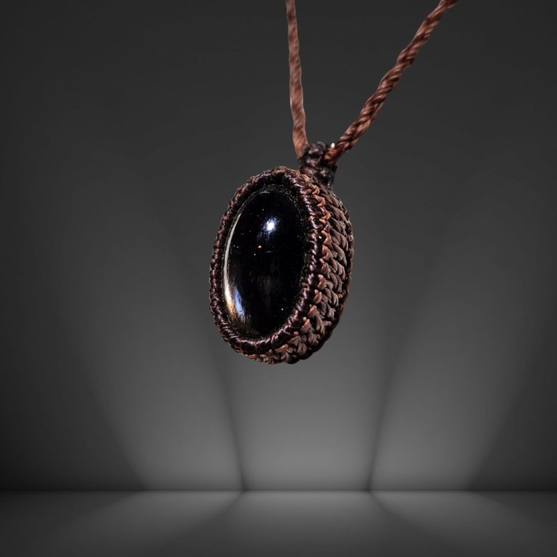 画像2: ☆04/06UP☆ブラックサンストーン:タンザニア産:ここまでギラギラ:ハイクオリティ:太陽の輝きサンストーン:星降る庭 (2)