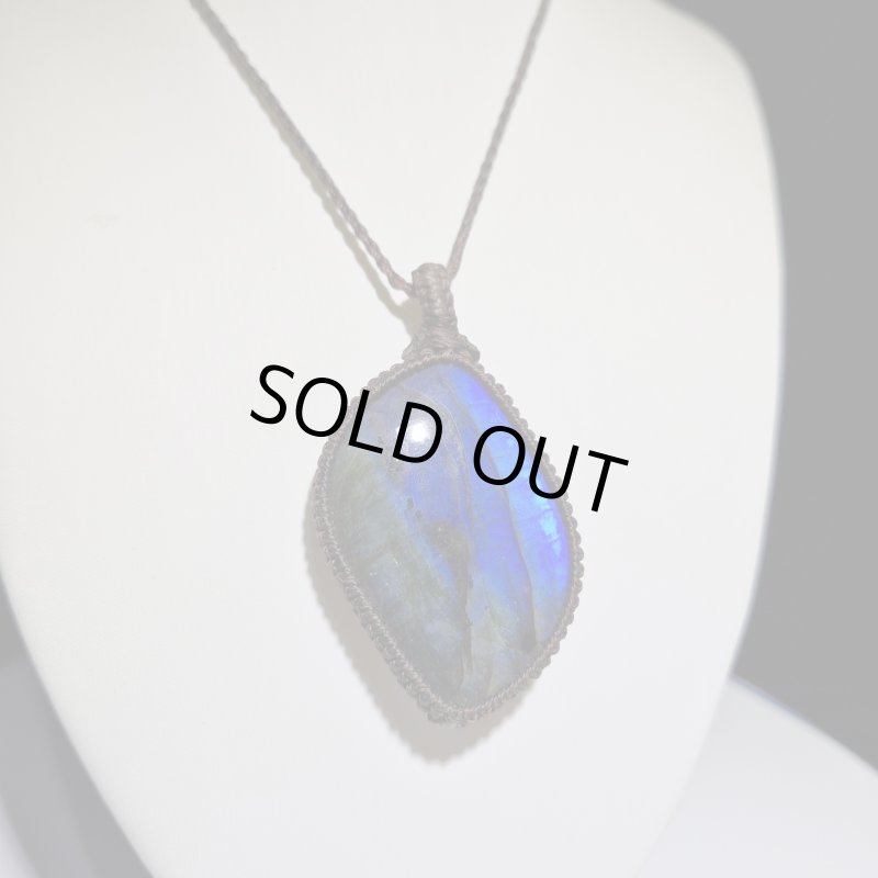 画像4: ☆04/06UP☆ディープブルーラブラドライト：青い光を発する美しいハイクオリティ天然ラブラドライト：蒼瑠（そうる） (4)