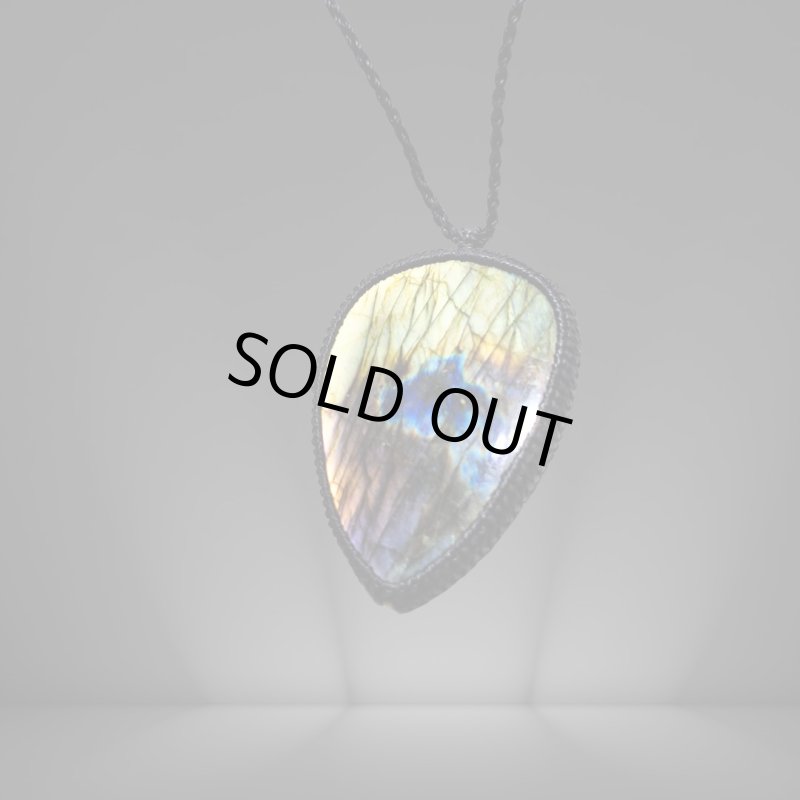 画像4: ☆04/06UP☆ディープブルーラブラドライト：青い光を発する美しいハイクオリティ天然ラブラドライト：紺の結（こんのゆい） (4)