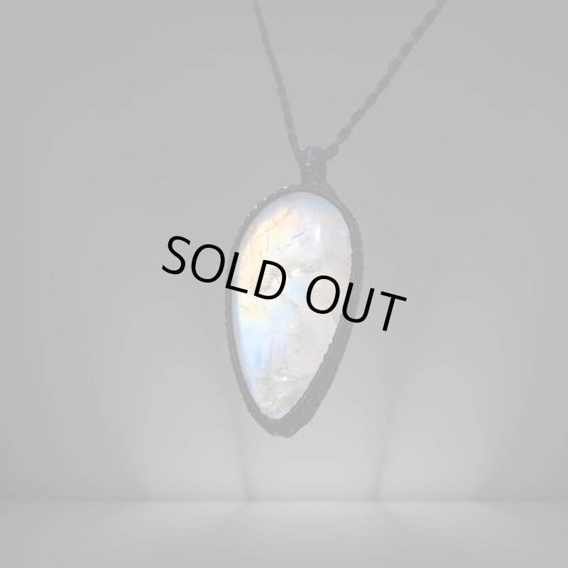 画像4: ☆04/06UP☆月の波動：ロイヤルレインボームーンストーン：キラキラの最高ピース：月の暦：月のかけらムーンストーン：Inner Moon（インナー・ムーン） (4)