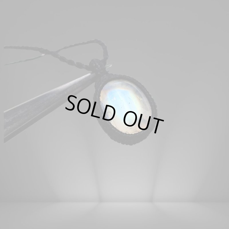 画像5: ☆04/06UP☆月の波動:ロイヤルレインボームーンストーン:キラキラの最高ピース:月の暦:月のかけらムーンストーン:月影の夢路(つきかげのゆめじ) (5)