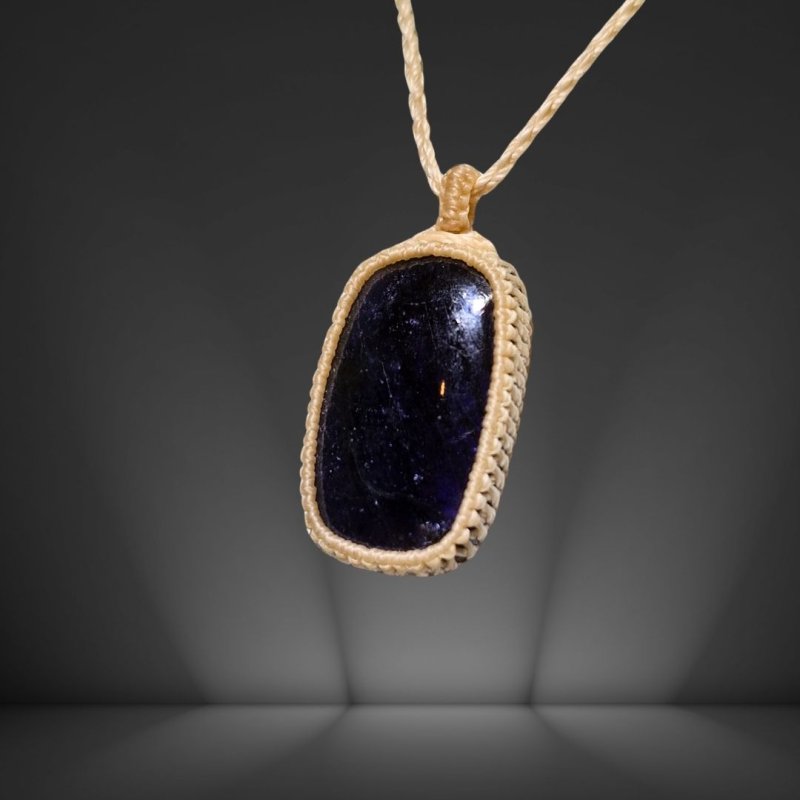 画像4: ☆04/06UP☆アイオライトサンストーン:コーディアライト:虹のキラキラが表面に:最高ピースコレクション:Inner Compass(内なる羅針盤) (4)