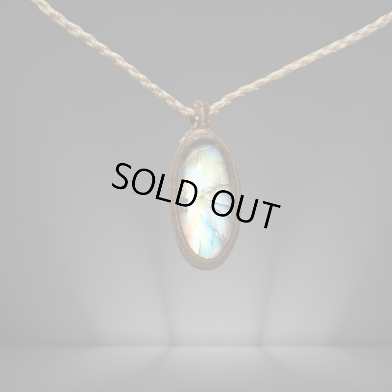 画像3: ☆04/06UP☆月の波動：ロイヤルレインボームーンストーン：キラキラの最高ピース：月の暦：月のかけらムーンストーン：Luna Veil（ルナ・ヴェール） (3)