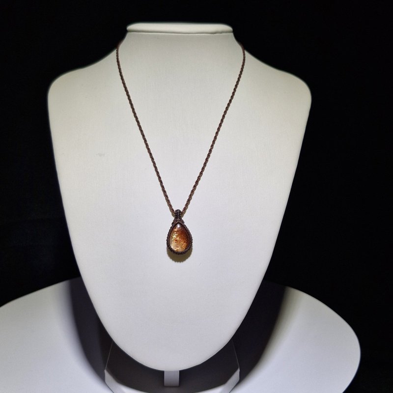 画像2: ☆04/06UP☆アルーシャサンストーン：タンザニア産：ここまでギラギラ：ハイクオリティ：太陽の輝きサンストーン：大地の守り人 (2)